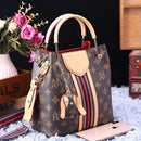 fashion printing handbag large capacity single shoulder messenger coffee / 23cm by 23cm by 12cm