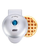 dash mini waffle maker "silver". silver