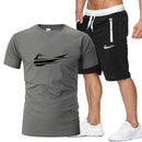 nike sportwear short-sleeved shirt and shorts (2-piece set)