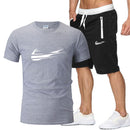 nike sportwear short-sleeved shirt and shorts (2-piece set)